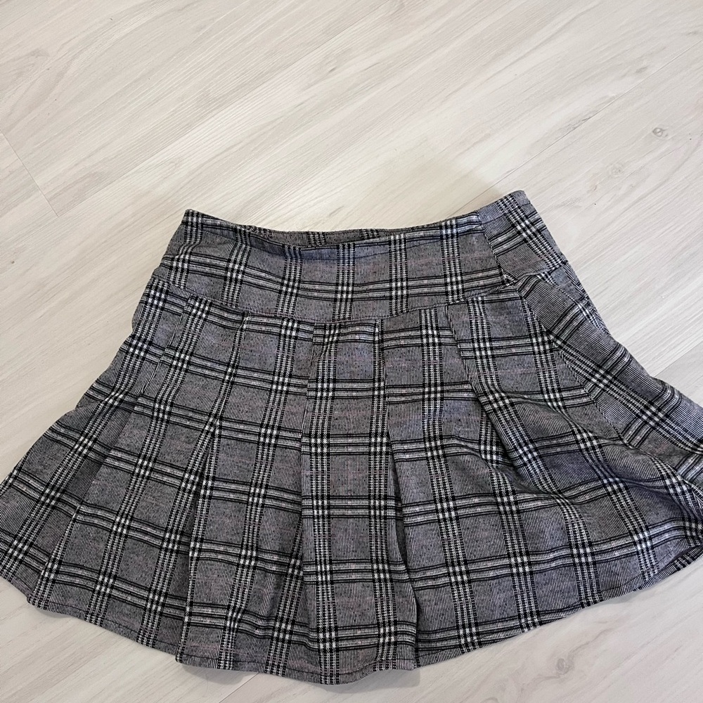Plaid Gray Skirt - Girls